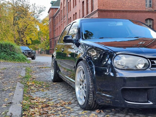 1999 Volkswagen Golf IV, чёрный, 1350000 рублей, вид 3