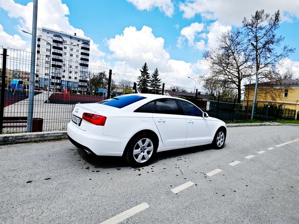 2011 Audi A6 IV (C7), белый, 1490000 рублей - вид 8