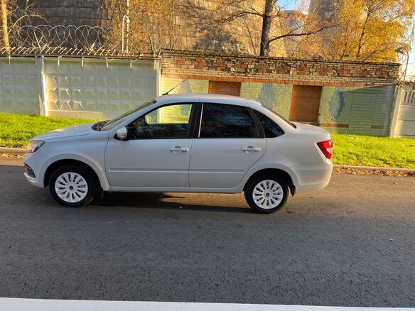 2024 Lada (ВАЗ) Granta I Рестайлинг, белый, 580000 рублей - вид 19