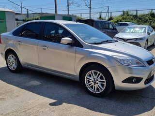 2008 Ford Focus II Рестайлинг, серебристый, 650000 рублей, вид 2