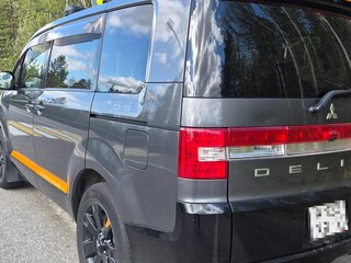 2017 Mitsubishi Delica D:5 I, серый, 2700000 рублей, вид 4