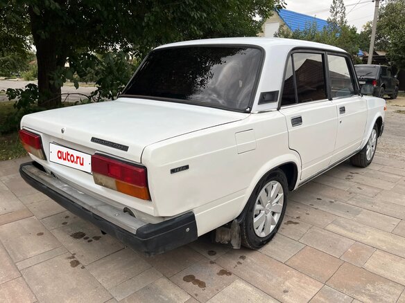2004 Lada (ВАЗ) 2107, белый - вид 5