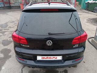 2016 Volkswagen Tiguan I Рестайлинг, чёрный, 1099000 рублей, вид 4