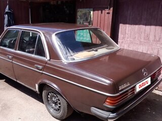 1979 Mercedes-Benz W123 300, коричневый, 470000 рублей, вид 5