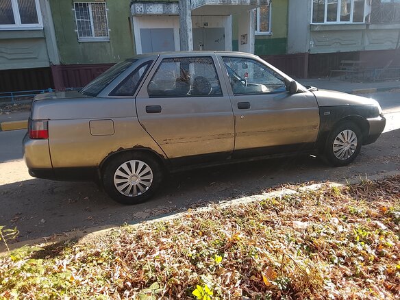 2001 Lada (ВАЗ) 2110, серебристый, 47000 рублей - вид 1