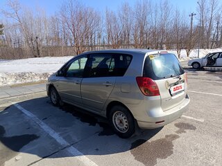2001 Toyota Corolla Spacio II, золотистый, 450000 рублей, вид 3