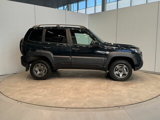 2023 Lada (ВАЗ) Niva Travel I, зелёный, 998000 рублей, вид 4