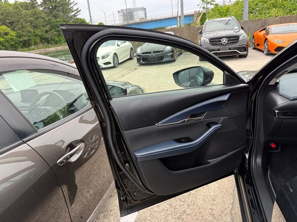 2021 Mazda CX-30 I, чёрный, 1520005 рублей - вид 8