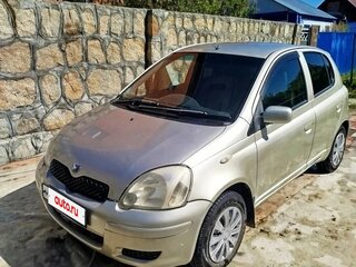 2002 Toyota Vitz I (P10), серебристый, 350000 рублей, вид 1