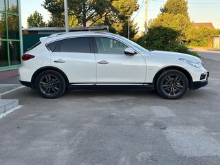 2016 Infiniti QX50 I Рестайлинг, белый, 1900000 рублей, вид 4