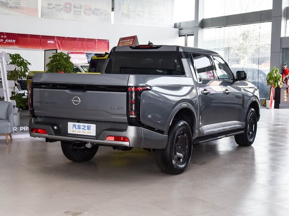 2026 Nissan Frontier Pro, серый, 4437007 рублей - вид 3