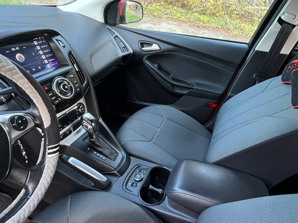 2012 Ford Focus III, красный, 580000 рублей - вид 12