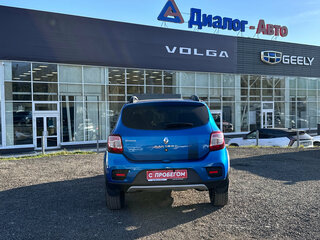 2018 Renault Sandero II, синий, 1030000 рублей, вид 4