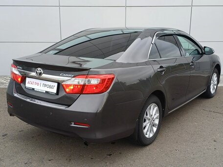 2013 Toyota Camry VII (XV50), серый, 1700000 рублей, вид 5