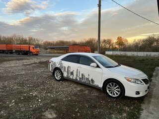 2011 Toyota Camry VI (XV40) Рестайлинг, белый, 1100000 рублей, вид 3