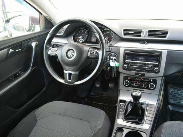 2011 Volkswagen Passat B7, серый, 879888 рублей - вид 11