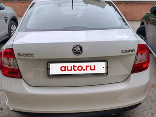 2014 Skoda Rapid I, белый, 880000 рублей, вид 5