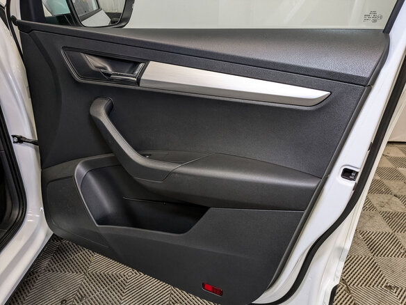 2020 Skoda Karoq I, белый, 2290000 рублей - вид 22