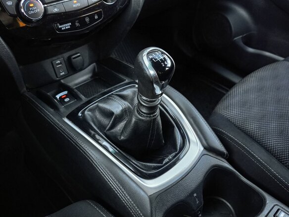 2018 Nissan Qashqai EU market II Рестайлинг, серый, 1239000 рублей - вид 12