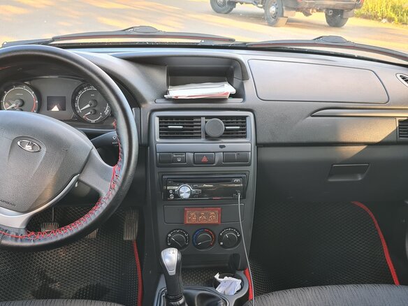 2018 Lada (ВАЗ) Priora I Рестайлинг, чёрный, 650000 рублей - вид 10