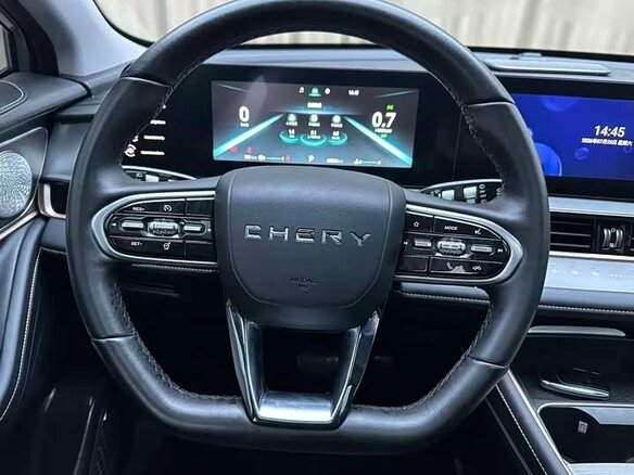 2023 Chery Omoda 5, серый, 1615000 рублей - вид 4