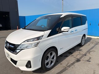 2017 Nissan Serena S-Hybrid V (C27), белый, 1750000 рублей, вид 1