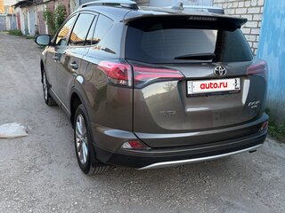 2015 Toyota RAV4 IV (XA40), золотистый, 2500000 рублей, вид 3