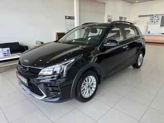2021 Kia Rio X IV Рестайлинг, чёрный, 1759900 рублей, вид 3