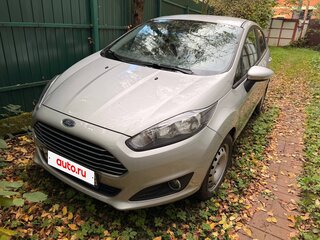 2016 Ford Fiesta Mk6 Рестайлинг, серебристый, 870000 рублей, вид 4