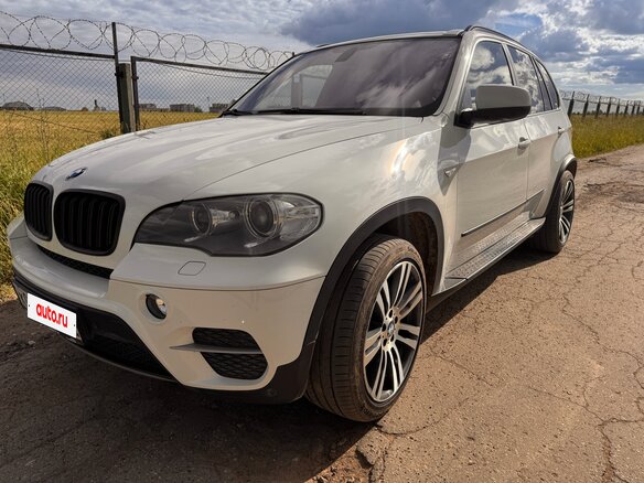 2011 BMW X5 30d II (E70) Рестайлинг, белый, 1999999 рублей