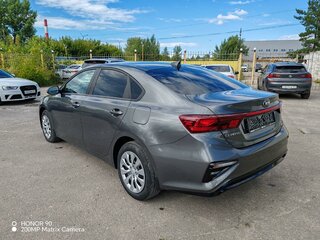 2021 Kia Cerato IV, серый, 1799000 рублей, вид 3