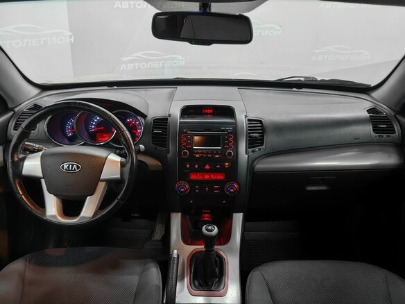 2009 Kia Sorento II, бежевый, 905000 рублей - вид 8