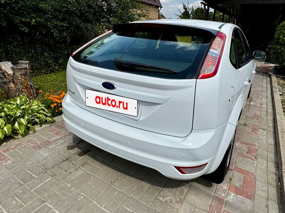 2009 Ford Focus II Рестайлинг, белый, 799000 рублей - вид 10