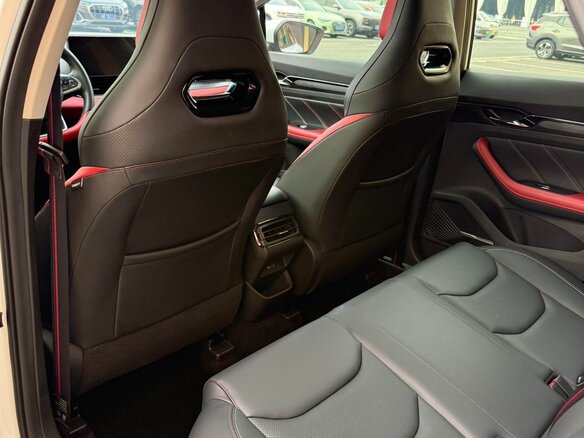 2023 Geely Emgrand S, белый, 1000000 рублей - вид 7