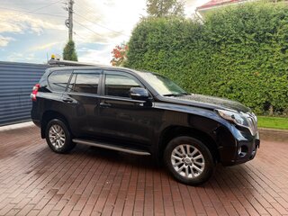 2014 Toyota Land Cruiser Prado 150 Series Рестайлинг 1, чёрный, 2850000 рублей, вид 4