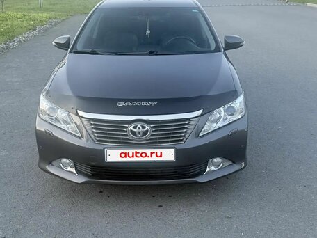 2014 Toyota Camry VII (XV50), серый, 1550000 рублей, вид 1