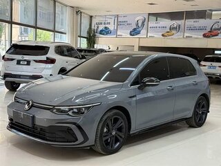 2022 Volkswagen Golf VIII, серый, 2020008 рублей, вид 1