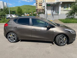 2015 Kia Ceed II, коричневый, 1300000 рублей, вид 3