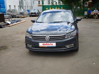 2017 Volkswagen Passat (North America and China) I Рестайлинг, серый, 1450000 рублей, вид 3