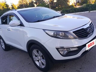 2011 Kia Sportage III, белый, 1195000 рублей, вид 1
