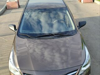 2014 Hyundai Solaris I Рестайлинг, коричневый, 790000 рублей, вид 2