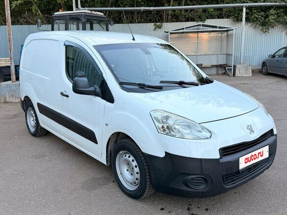 2013 Peugeot Partner, белый, 888000 рублей - вид 3