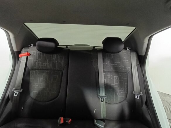 2015 Kia Rio 6-speed III, белый - вид 15