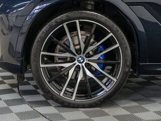 2023 BMW X6 30i III (G06) Рестайлинг, чёрный, 9200000 рублей, вид 3