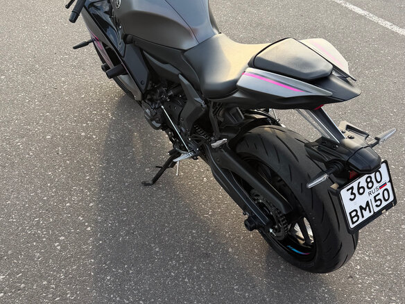 2024 Yamaha YZF-R7, серый, 1050000 рублей - вид 7