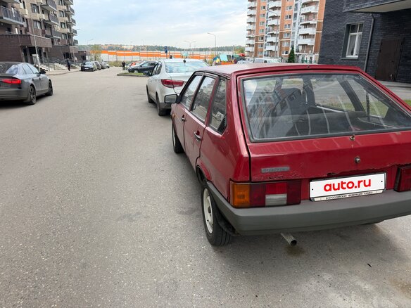 1990 Lada (ВАЗ) 2109, красный, 85000 рублей - вид 4