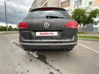 2015 Volkswagen Touareg II Рестайлинг, коричневый, 2250000 рублей, вид 3
