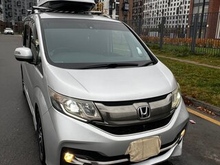 2015 Honda Stepwgn Spada V, серый, 1950000 рублей, вид 1