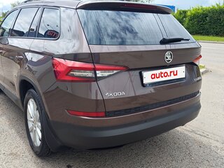 2018 Skoda Kodiaq I, коричневый, 3300000 рублей, вид 5