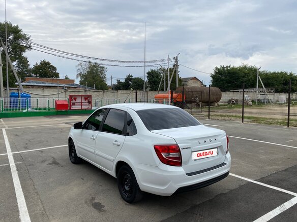 2019 Lada (ВАЗ) Granta I Рестайлинг, белый, 570000 рублей - вид 4